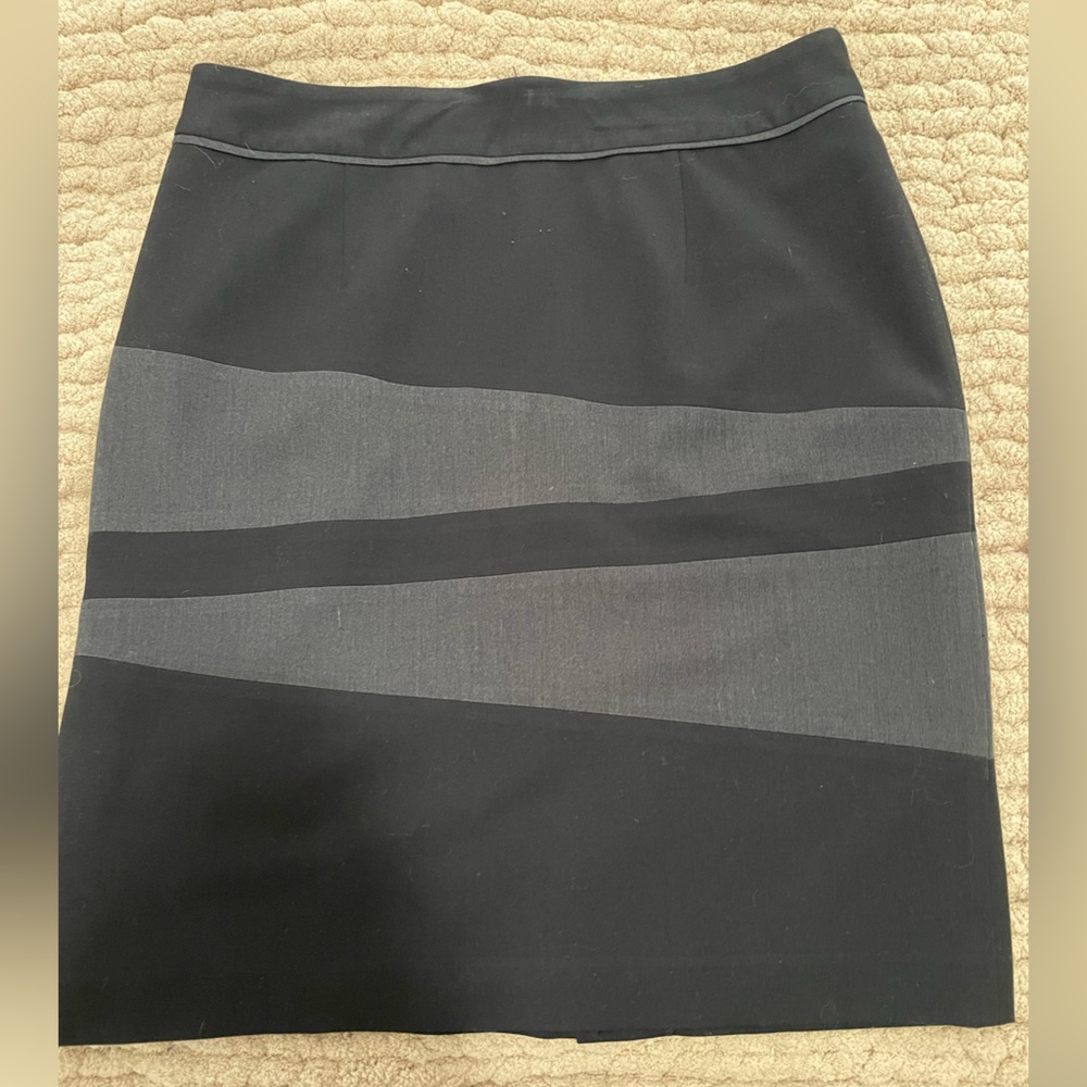 Black and Gray Knee-Length Pencil Skirt for Work